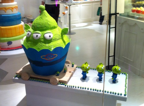 toy story alien cake