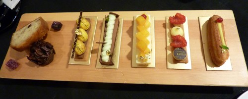 robuchon high tea pastries petit-fours