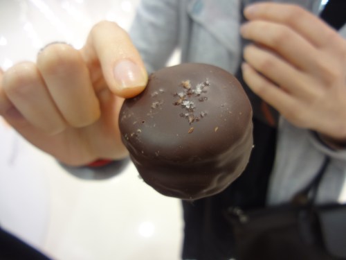 harbour city chocolate trail 2013 thierry mulphart chocolate sea salt caramel macaron