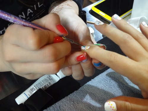 nail library hong kong dots mani