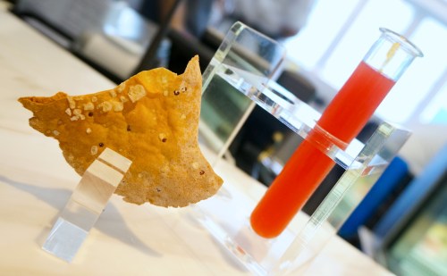 atum desserant hong kong amuse bouche