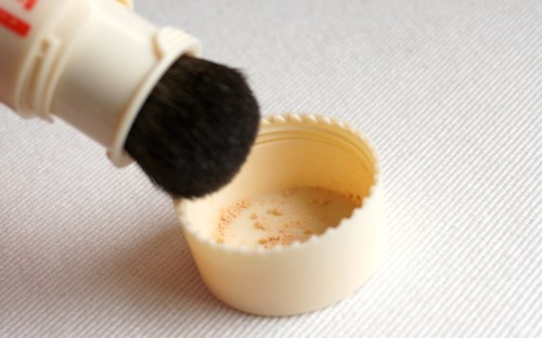 benefit agent zero shine powder