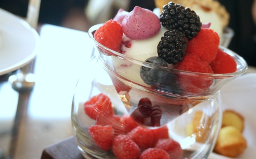 four seasons hong kong ice cream summer berries