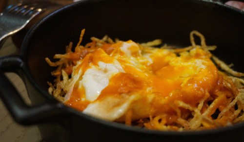 isono hong kong egg tomato and fries skillet