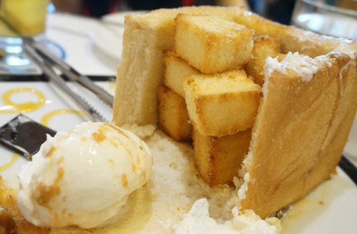 dazzling cafe hong kong honey toast