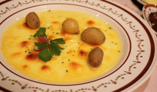 chesa hong kong raclette